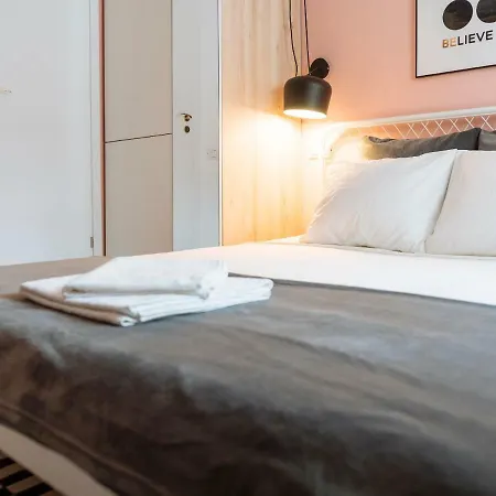 Universitate - Old Town Cosy Eq Apartment Bukarest